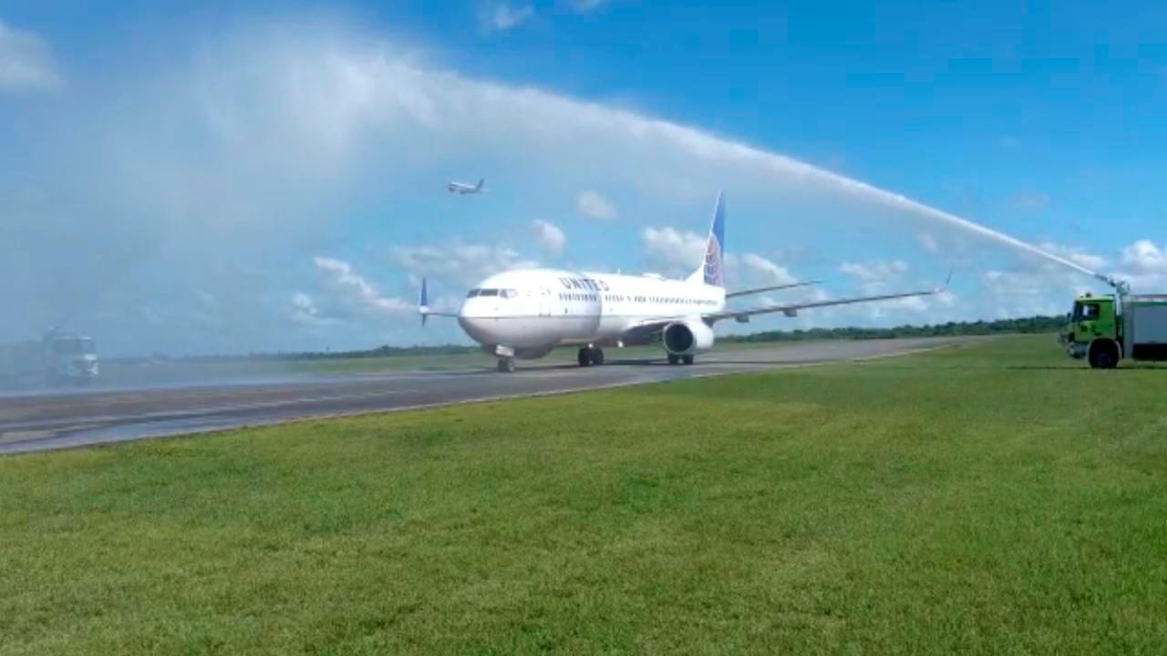  Esta ruta será abastecida por una aeronave Boeing 737-900 con 179 asientos.