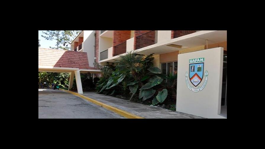 Otorgarán 300 becas de grados, maestrías y doctorados a munícipes de Jarabacoa y Constanza Otorgarán 300 becas de grados, maestrías y doctorados a munícipes de Jarabacoa y Constanza