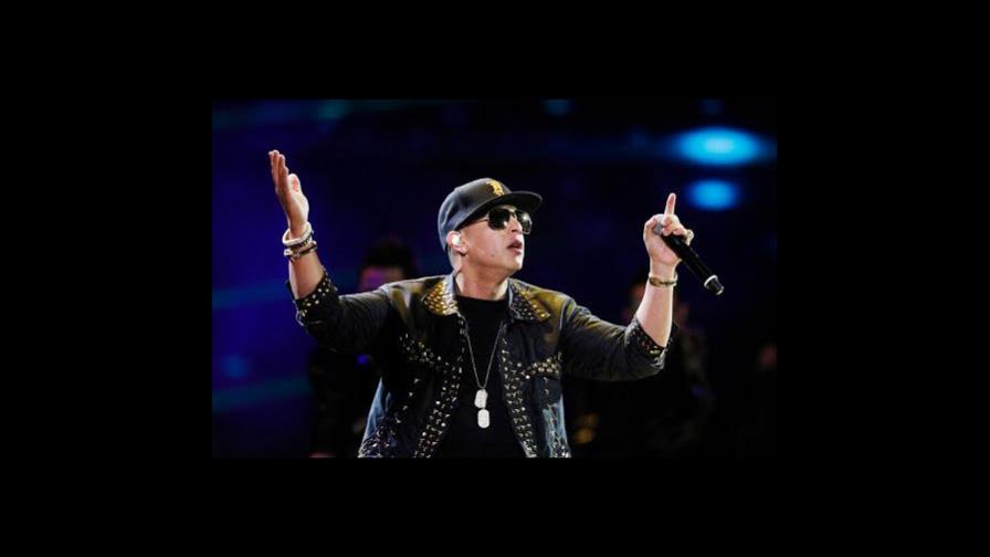 Reaparece Daddy Yankee tras cerrar su Instagram