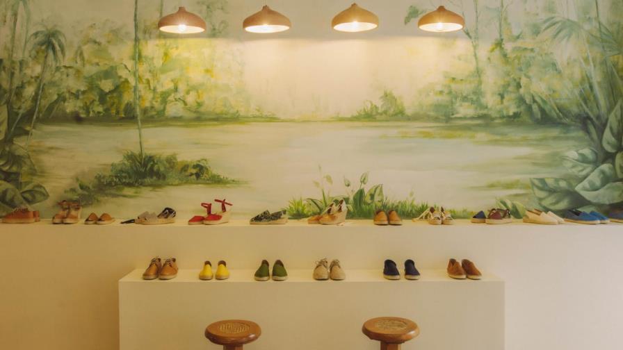 La Alpargatería se renueva por la llegada de sus 10 años