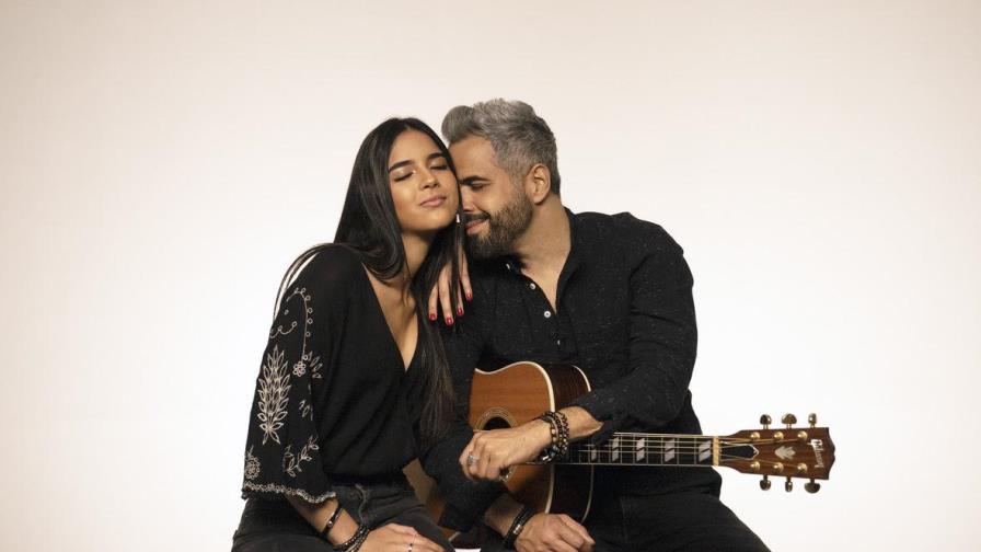 Daniel Santacruz estrenará tema que interpreta junto a su hija Penélope