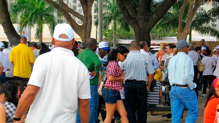 Dominicanos en Florida con opiniones encontradas ante nuevo gobierno de Biden 