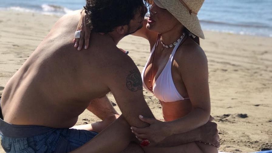 Jerry Bazúa, ex de Paulina Rubio se casa con dominicana 