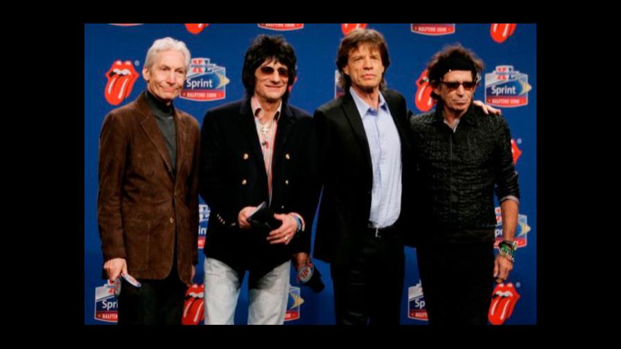 Los Rolling Stones rinden homenaje a su difunto baterista Charlie Watts