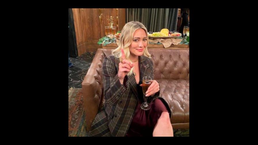 Hilary Duff comparte fotos de How I Met Your Father