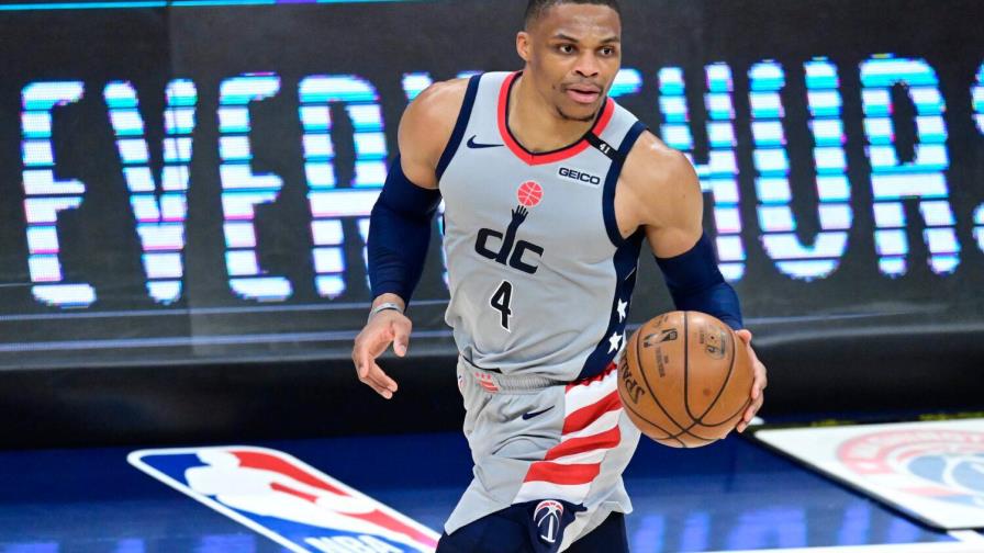 Los Lakers reúnen a Russell Westbrook con LeBron James y Anthony Davis Los Lakers reúnen a Russell Westbrook con LeBron James y Anthony Davis