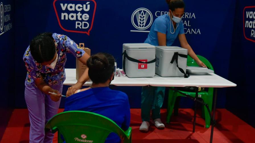 Más de cinco millones de dominicanos tienen primera dosis de vacuna contra COVID-19 Más de cinco millones de dominicanos tienen primera dosis de vacuna contra COVID-19