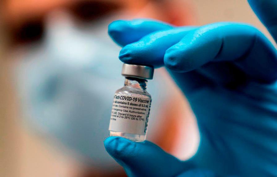 Israel autoriza la tercera dosis de la vacuna para mayores de 60 años