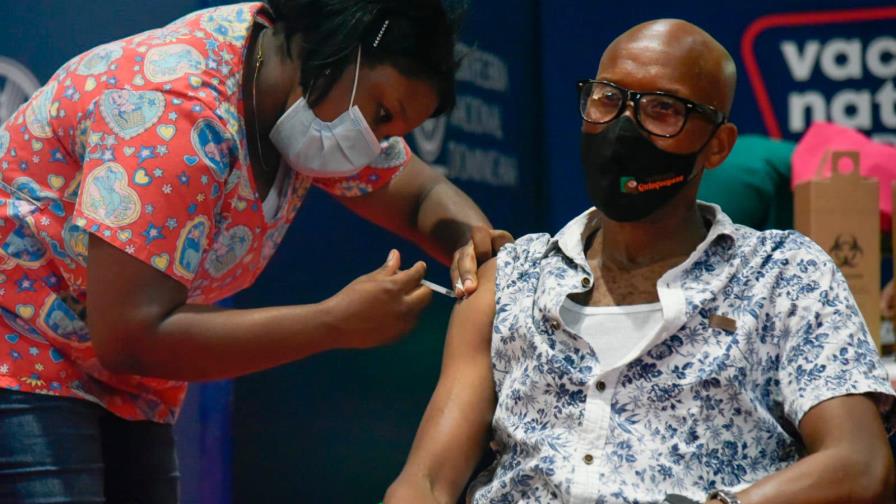 Tres millones de dominicanos tienen segunda dosis de la vacuna contra el COVID-19 Tres millones de dominicanos tienen segunda dosis de la vacuna contra el COVID-19
