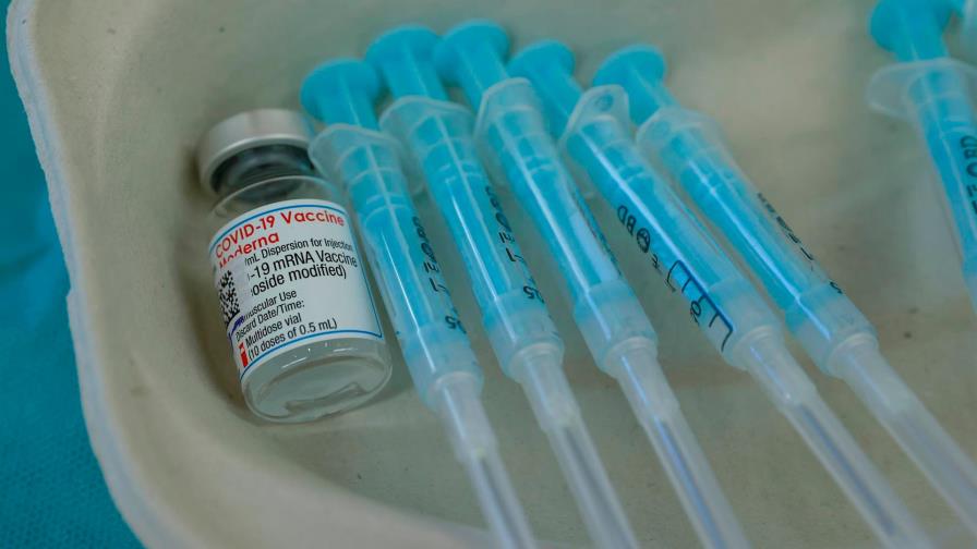 Haití devuelve 250,000 vacunas a punto de caducar al Covax Haití devuelve 250,000 vacunas a punto de caducar al Covax