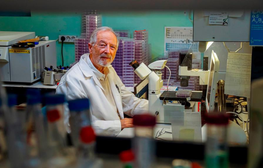 Científicos británicos aceleran el proceso para probar vacuna del coronavirus