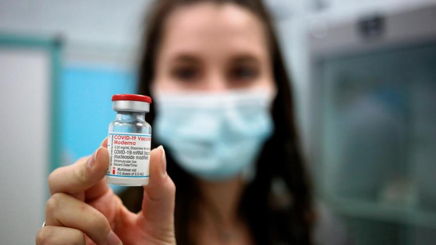 Moderna solicita la aprobación plena de su vacuna en Estados Unidos