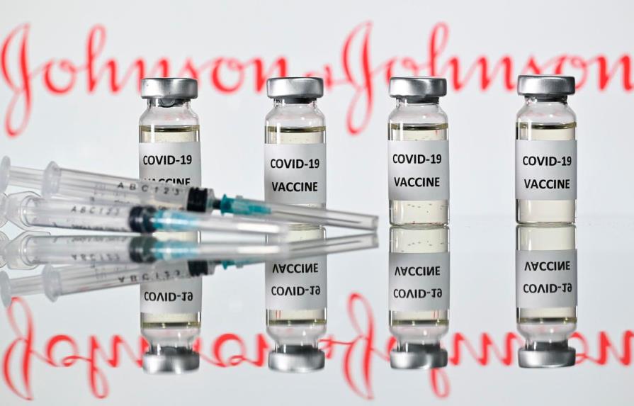 Johnson & Johnson dice que su vacuna contra el COVID-19 tiene una eficacia del 66 %
