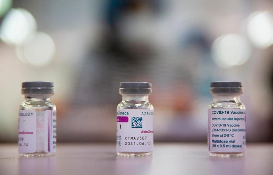 UE negociará compra de 1,800 millones de vacunas anticovid contra futuras variantes