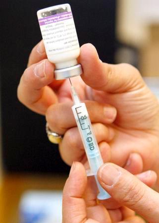 Científicos chinos probarán  en humanos vacuna de larga duración contra el VIH