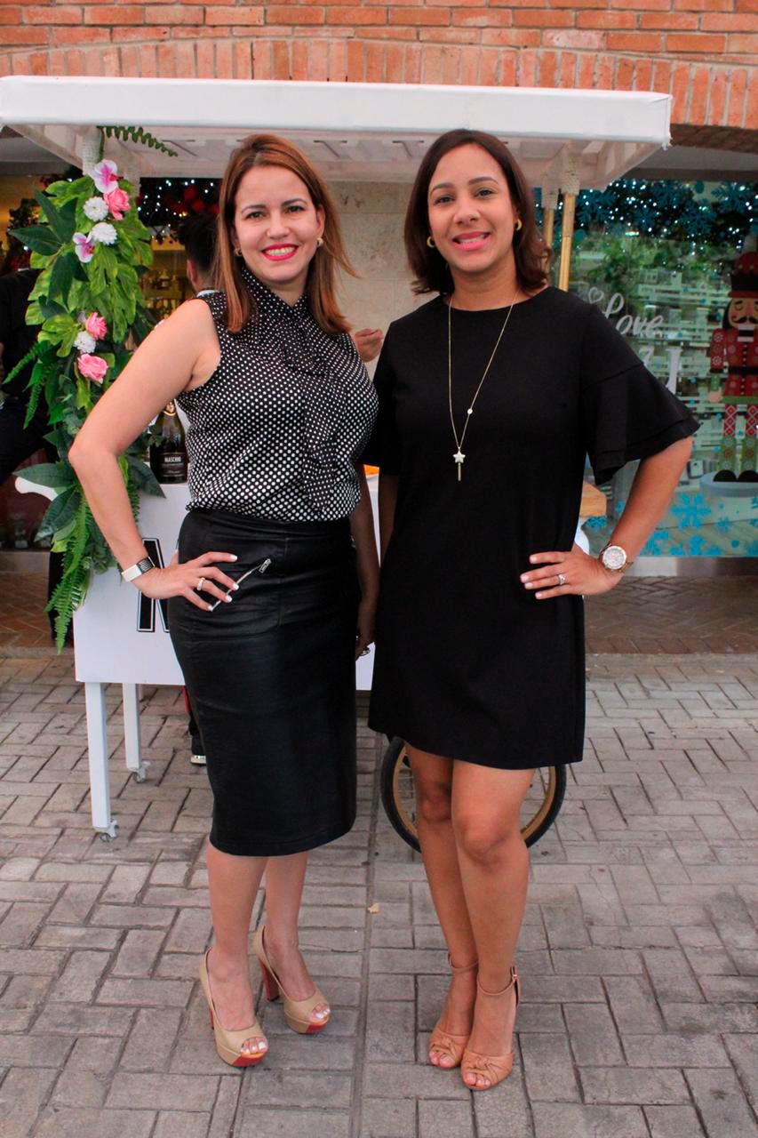 Vanessa Vásquez y Yahaira Guerrero.