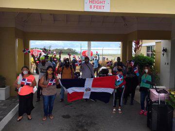 Más de 2,500 dominicanos siguen varados en el exterior por crisis del COVID-19