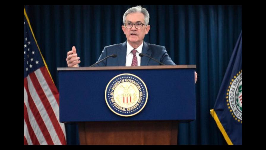 Variante ómicron amenaza la economía de EEUU, advierte presidente de la Reserva Federal