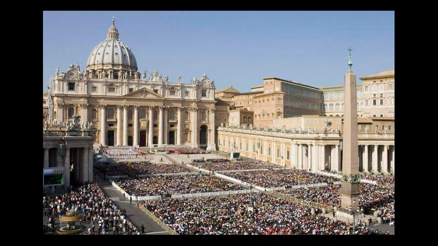 La Fiscalía vaticana examina a otro prelado en su investigación inmobiliaria