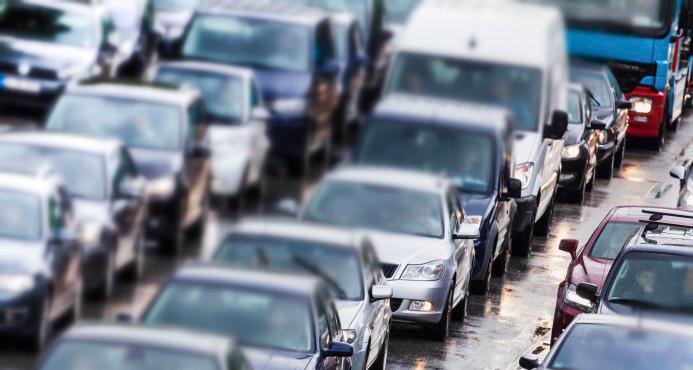 Venta de automóviles en el Reino Unido cae a su nivel mínimo en seis años
