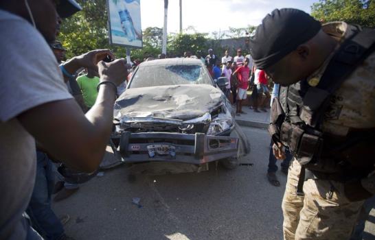 Vehículo del Gobierno haitiano pierde control y mata a seis personas