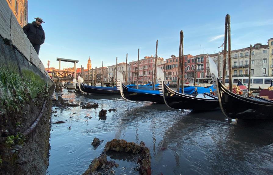 Venecia sin agua en la excepcional marea baja de principio de enero