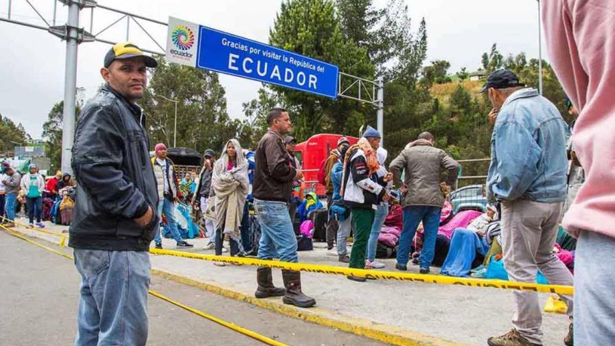 Ecuador requiere 550 millones de dólares para atender venezolanos
