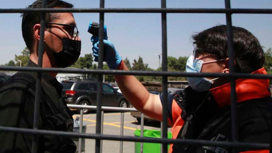 Venezuela: Maduro coloca en cuarentena Caracas y 6 estados