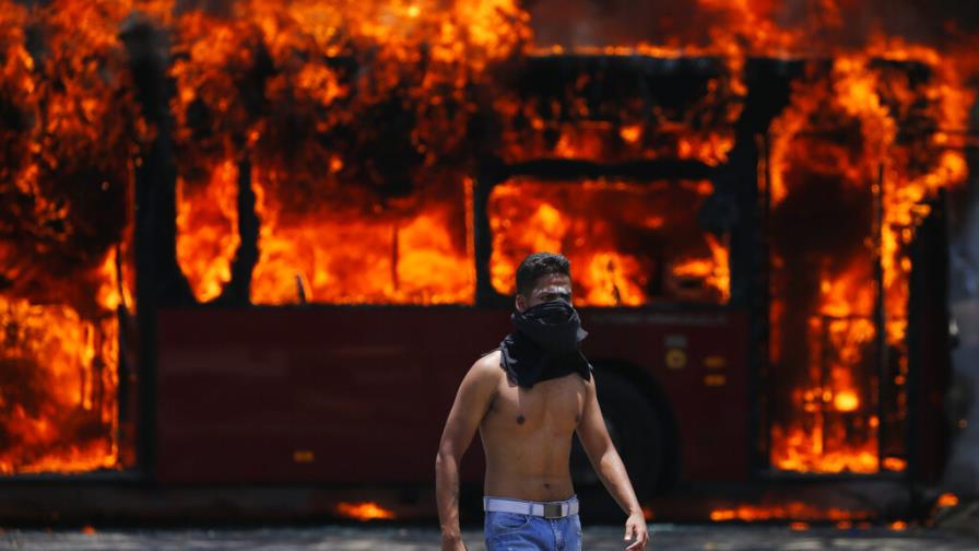 EEUU pide a todos los países tomar “medidas concretas” contra Maduro EEUU pide a todos los países tomar “medidas concretas” contra Maduro
