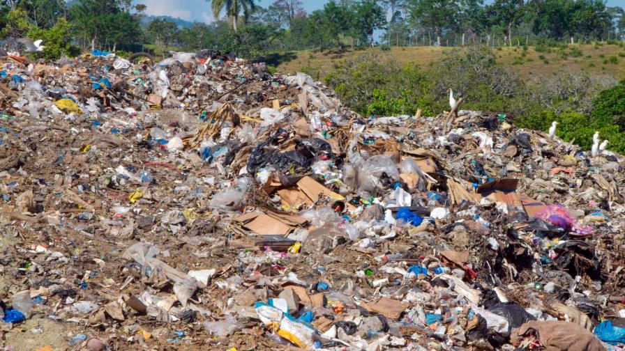 Comunitarios piden cierre del vertedero de Buena Vista, en Jarabacoa