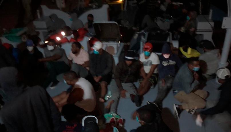 Armada detiene a 87 personas en tres viajes ilegales hacia Puerto Rico