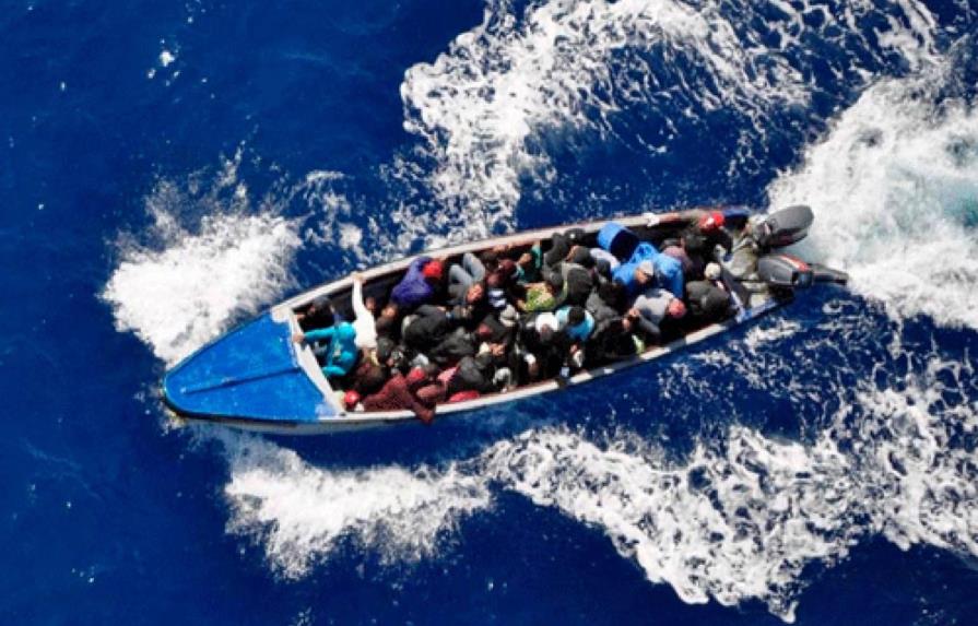 EEUU repatría a 33 dominicanos que buscaban llegar a Puerto Rico