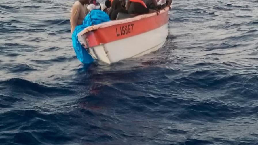 Armada Dominicana frustra dos viajes ilegales hacia Puerto Rico en plena cuarentena 