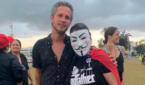 Vicente, Melymel y José María Cabral, entre los que protestaron frente a la JCE