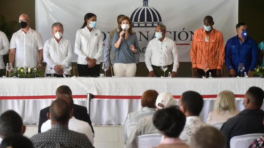 Vicepresidenta promete obras en Higüey durante visita Vicepresidenta promete obras en Higüey durante visita