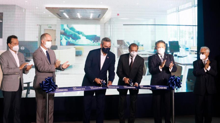 APAP inaugura su moderno edificio de negocios APAP inaugura su moderno edificio de negocios