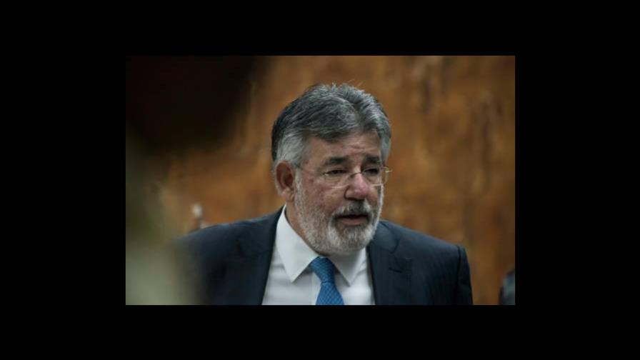 Víctor Díaz Rúa recibe el alta médica tras padecer coronavirus Víctor Díaz Rúa recibe el alta médica tras padecer coronavirus