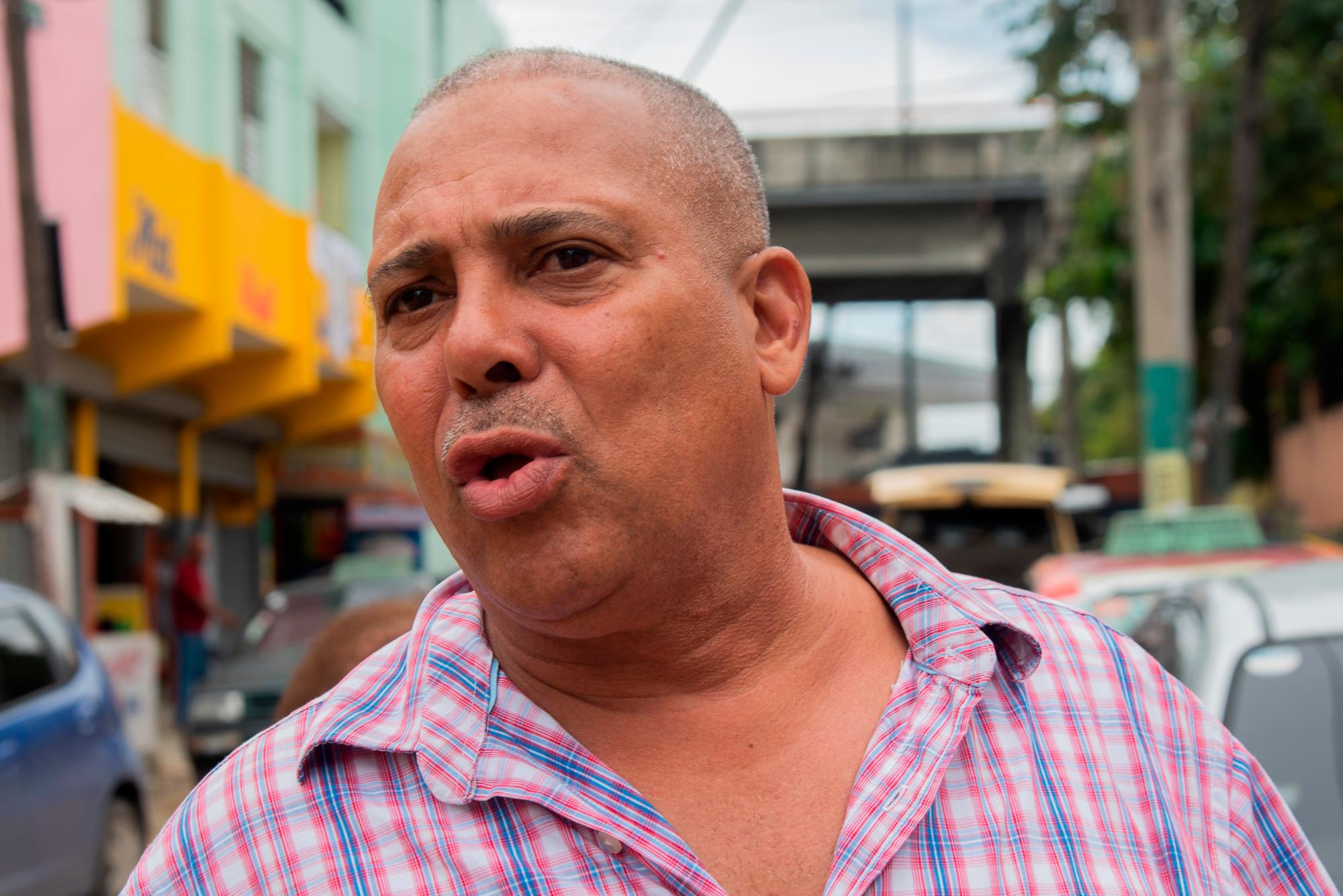 Un comunitario de Villa Francisca habla a DL