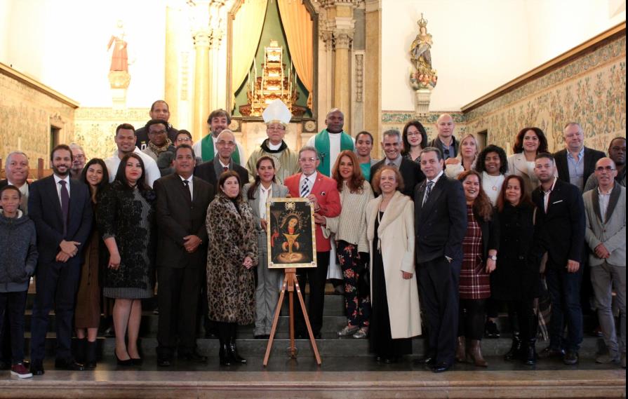 Embajada dominicana en Portugal entroniza imagen de la virgen de la Altagracia 