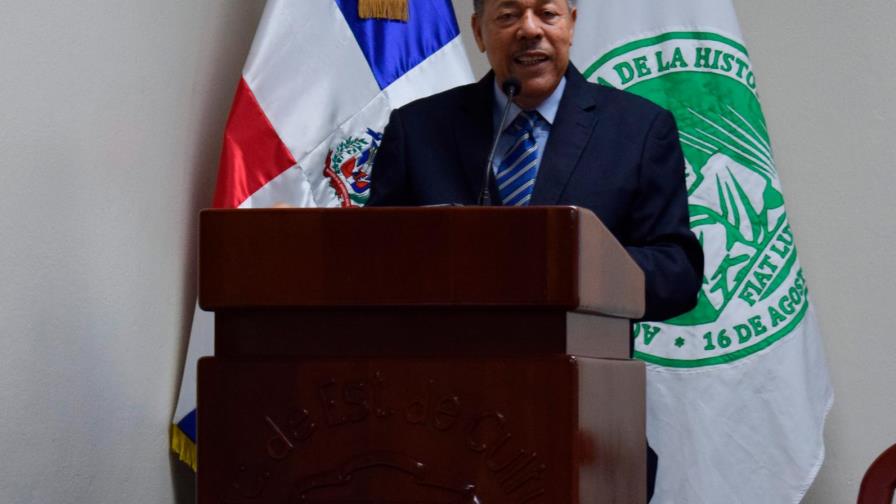 Virgilio Gautreaux Piñeyro especifica el impacto de la “fiebre española” en el país Virgilio Gautreaux Piñeyro especifica el impacto de la “fiebre española” en el país