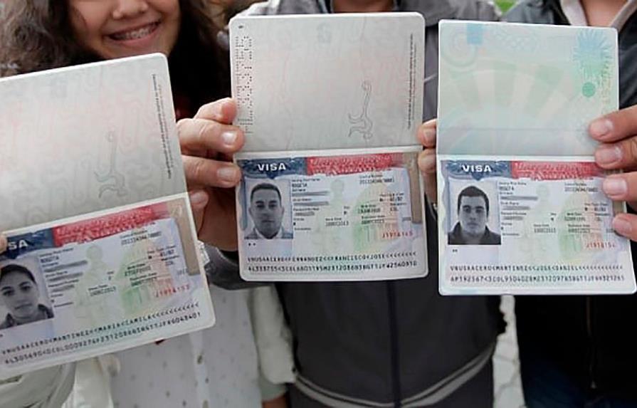 Empieza el VAC – Centro de Aplicación de Visas, abierto a partir del 15 de junio 
Deportación vs retiro de admisión
Después de los 21
