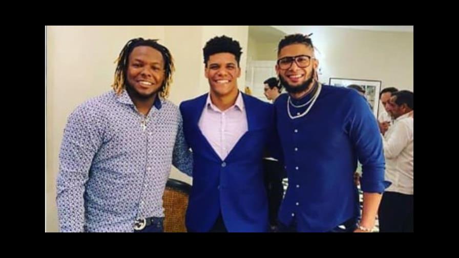 Soto, Guerrero Jr. y Tatis Jr. integran equipo ideal de MLB