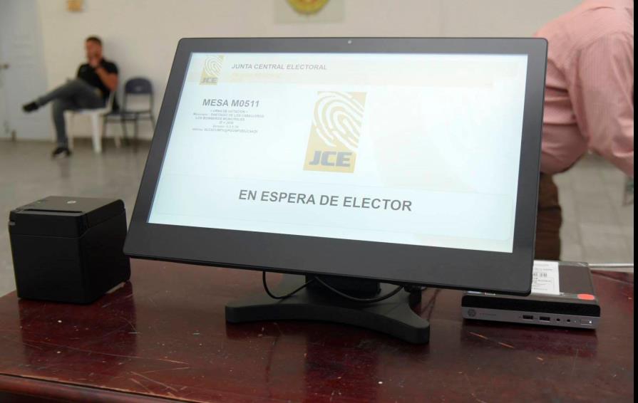 JCE hará este domingo pruebas al voto automatizado usará en elecciones municipales