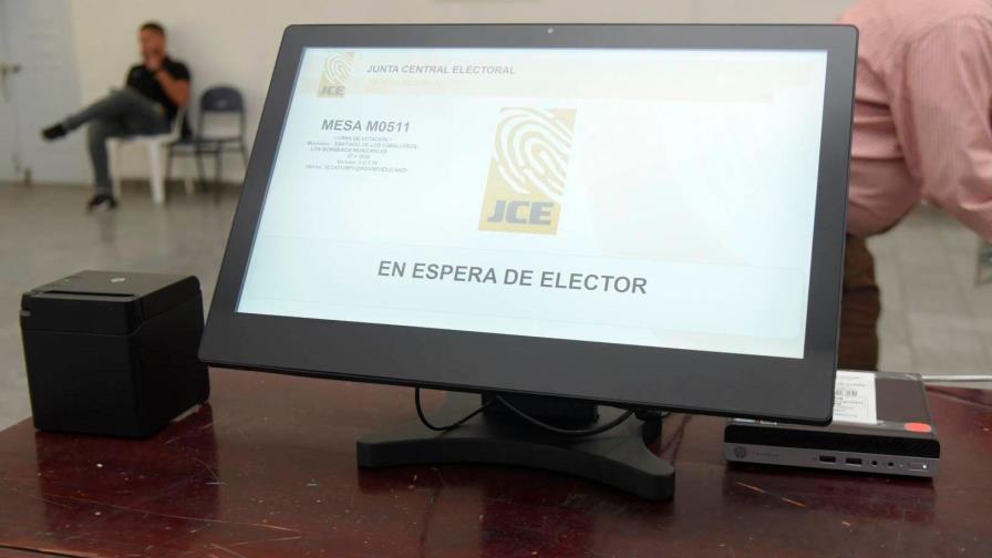 Proponen ley para establecer la votación electrónica en RD