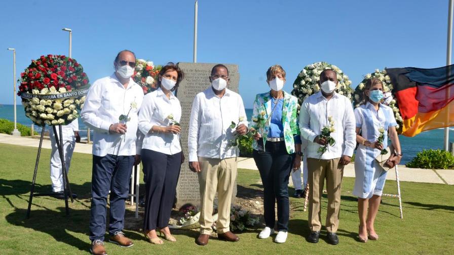 Embajada Alemana honra las 189 víctimas del vuelo caído hace 25 años en Puerto Plata