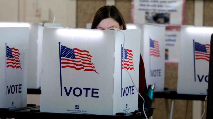 Seis estados de EEUU votan en primarias clave para duelo Biden-Sanders