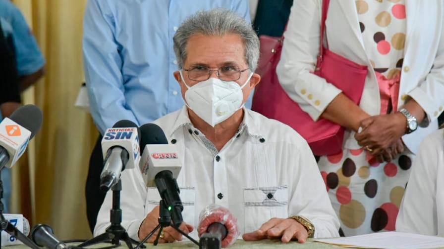 Médicos cuestionan falta de seguimiento a contagiados de COVID-19 y de centros para aislar 