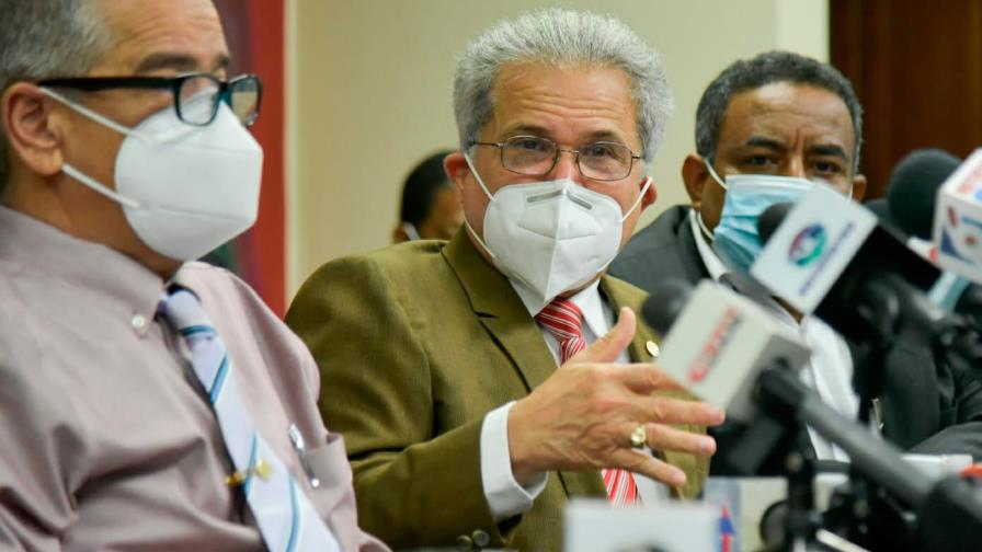 Médicos solicitan al ministro de Trabajo retomar el diálogo sobre negociaciones con ARS