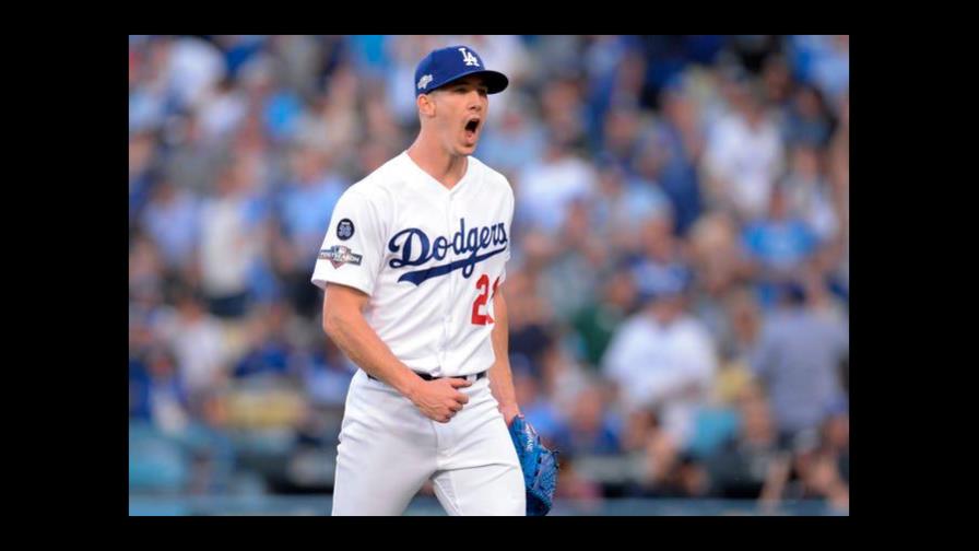 Walker Buehler firma dos años y US$8 millones con Dodgers