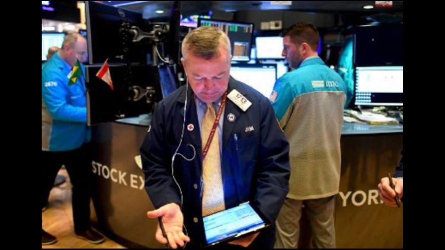 Wall Street abre en verde y remonta tras su peor día de la historia Wall Street abre en verde y remonta tras su peor día de la historia